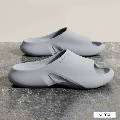 PUDDLE PROOF MEN'S SLIPPER